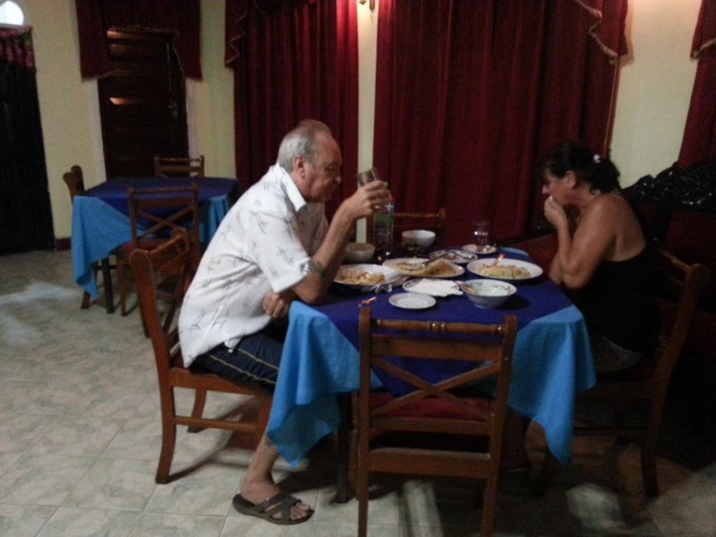 Hansika Guest Inn Buttala ภายนอก รูปภาพ