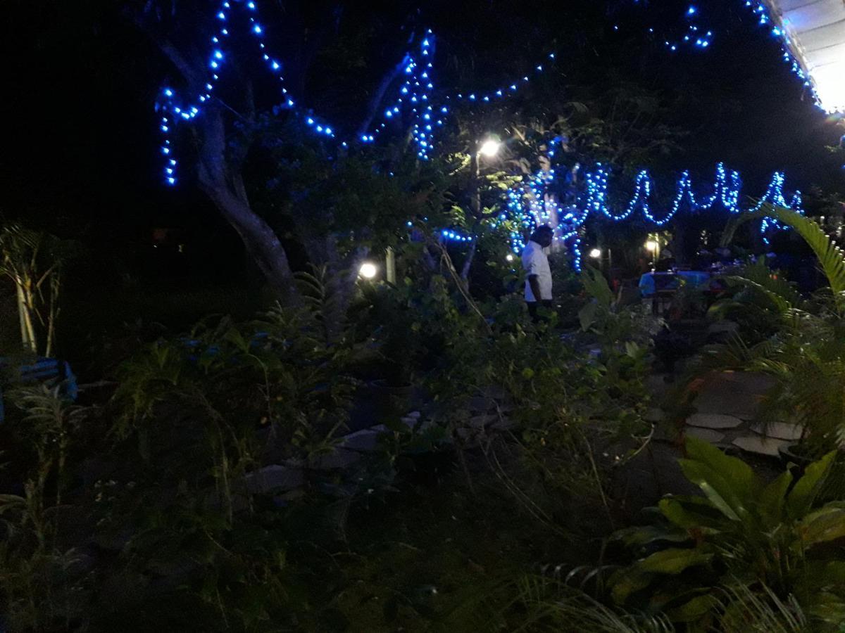 Hansika Guest Inn Buttala ภายนอก รูปภาพ